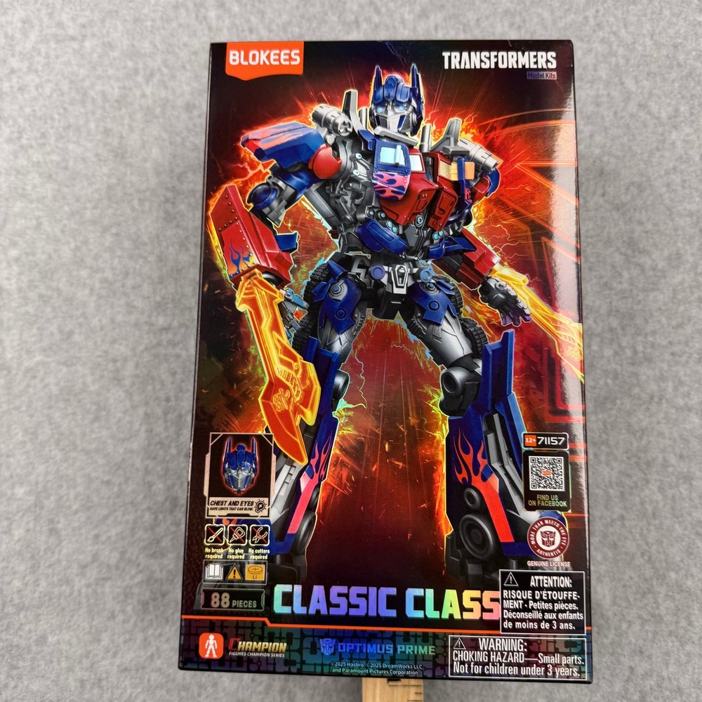 Blokees Transformers Classic Class 9 Optimus Prime Model Kit Champion Series NEW
